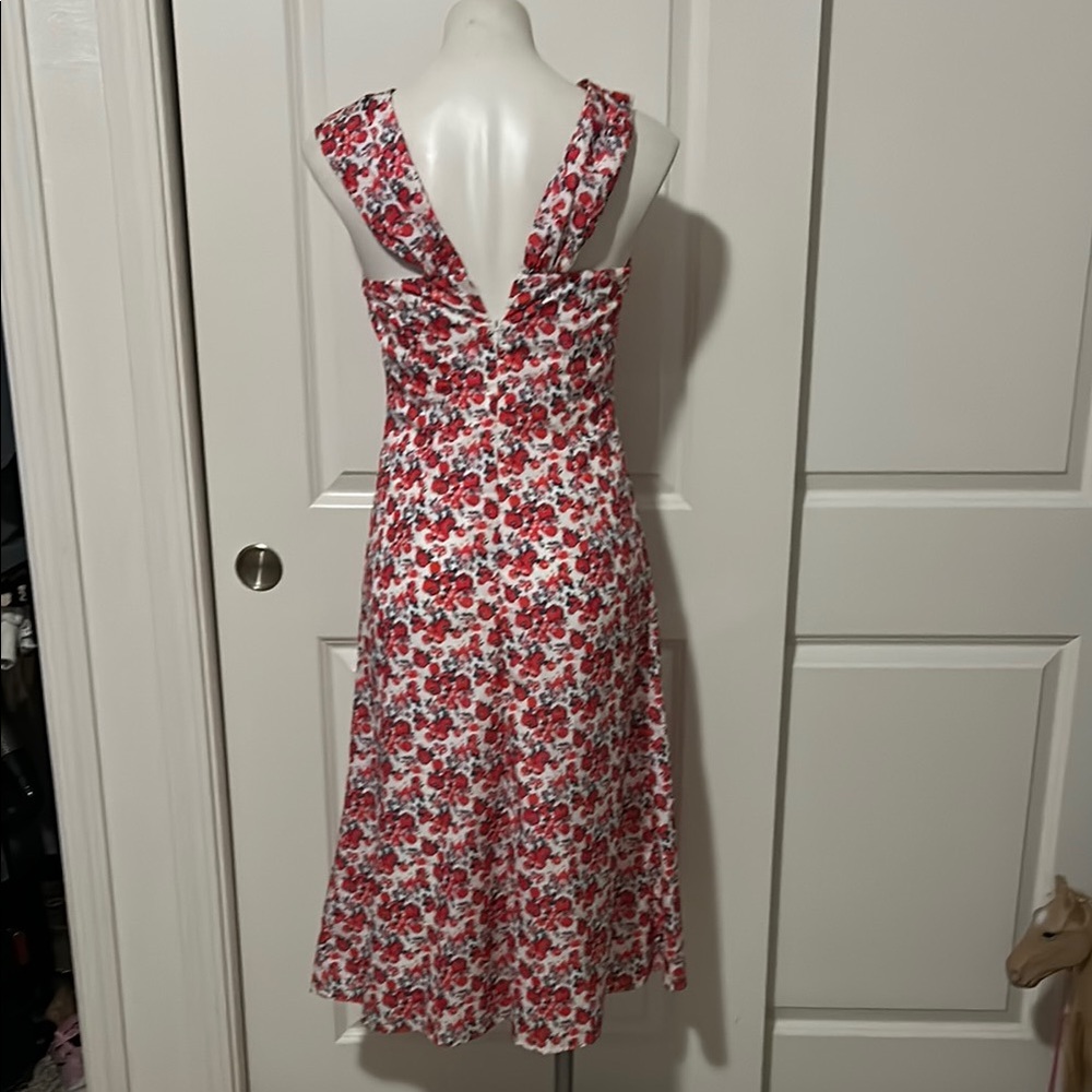 Red and White Halter Midi Sundress for Cocktail Events - Picture 5 of 12